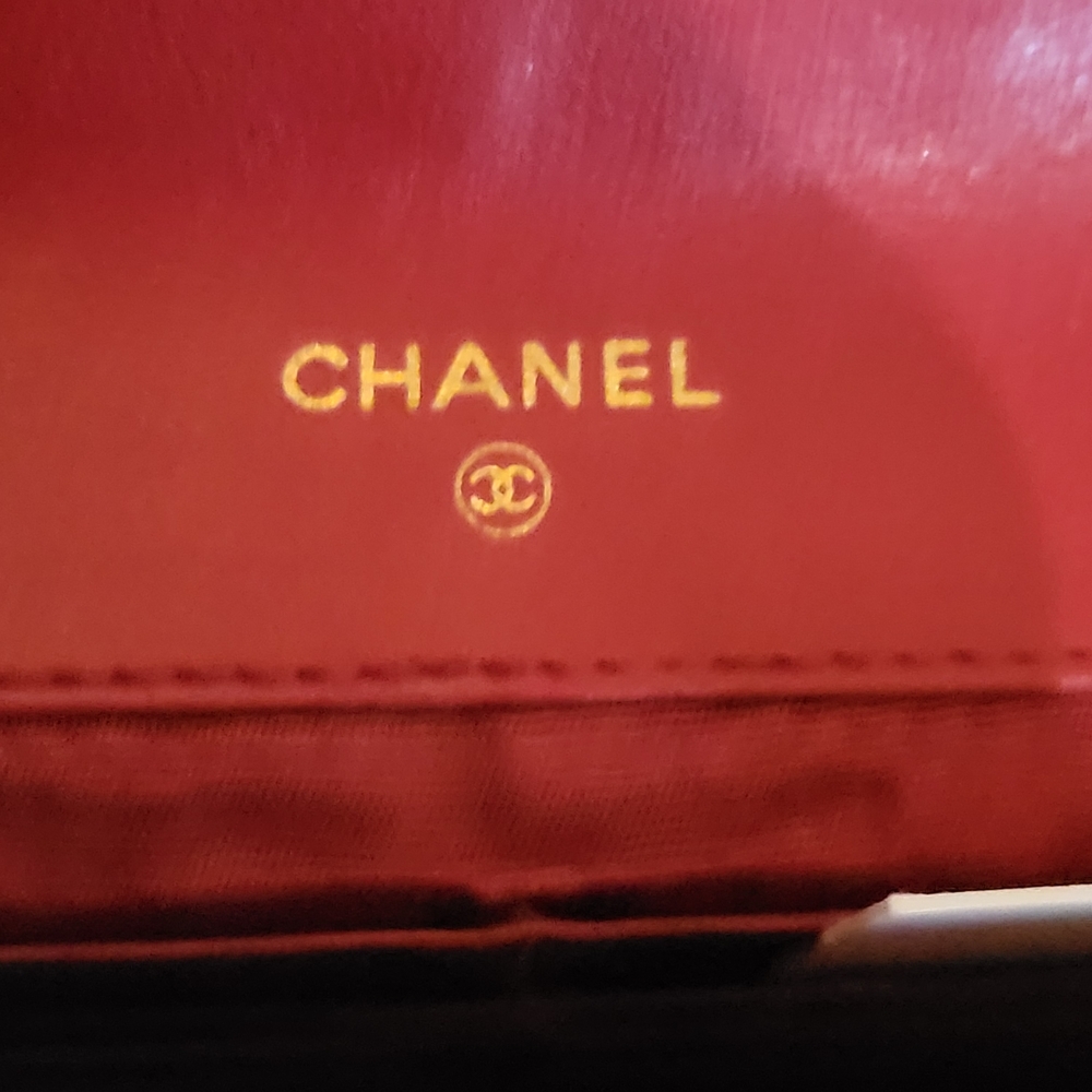 Chanel Red Caviar CC Timeless Shoulder Bag Bifold Wallet Grained Calfskin.. - Picture 11 of 16